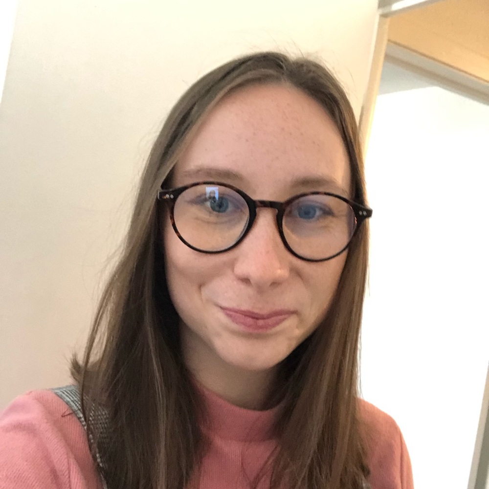 Meet your Posher, Lydia
